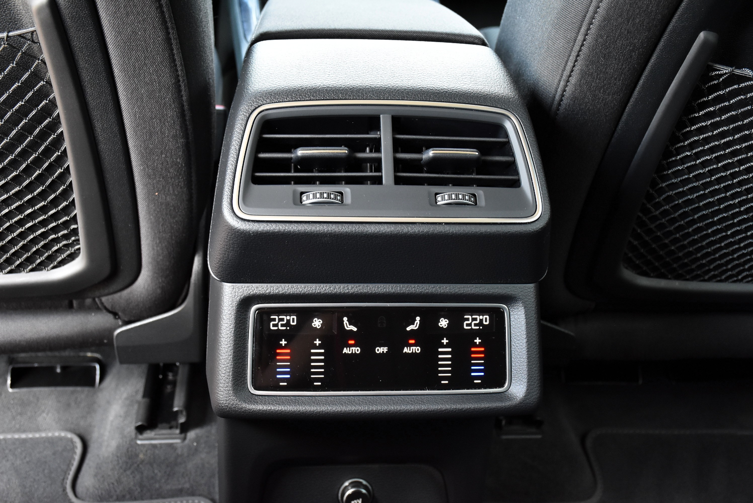 Audi e-tron 50 quattro 313 KONÍ 4X4 2021