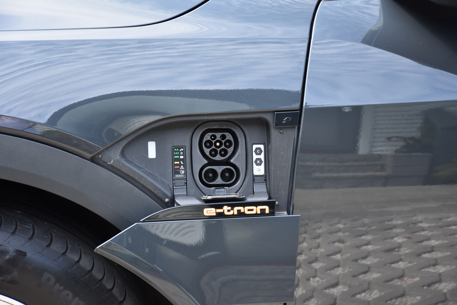 Audi e-tron 50 quattro 313 KONÍ 4X4 2021