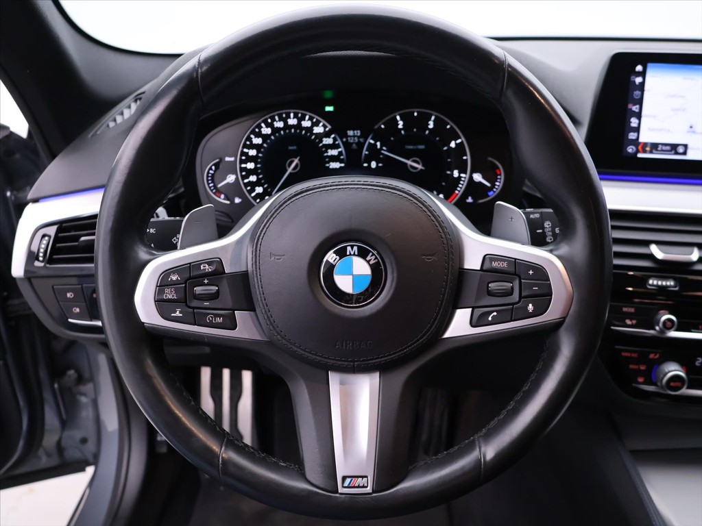 BMW rad 5 Touring 520d xDrive M-Sport