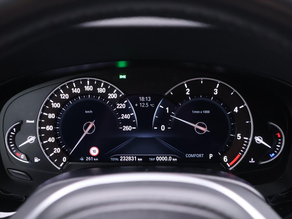 BMW rad 5 Touring 520d xDrive M-Sport