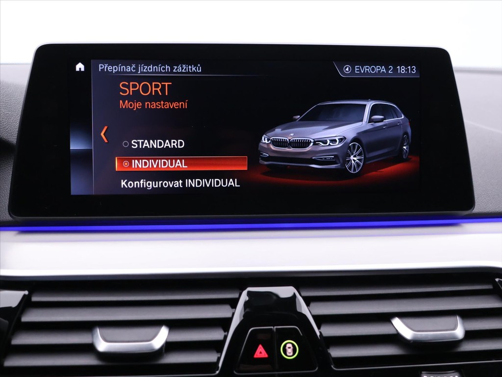 BMW rad 5 Touring 520d xDrive M-Sport