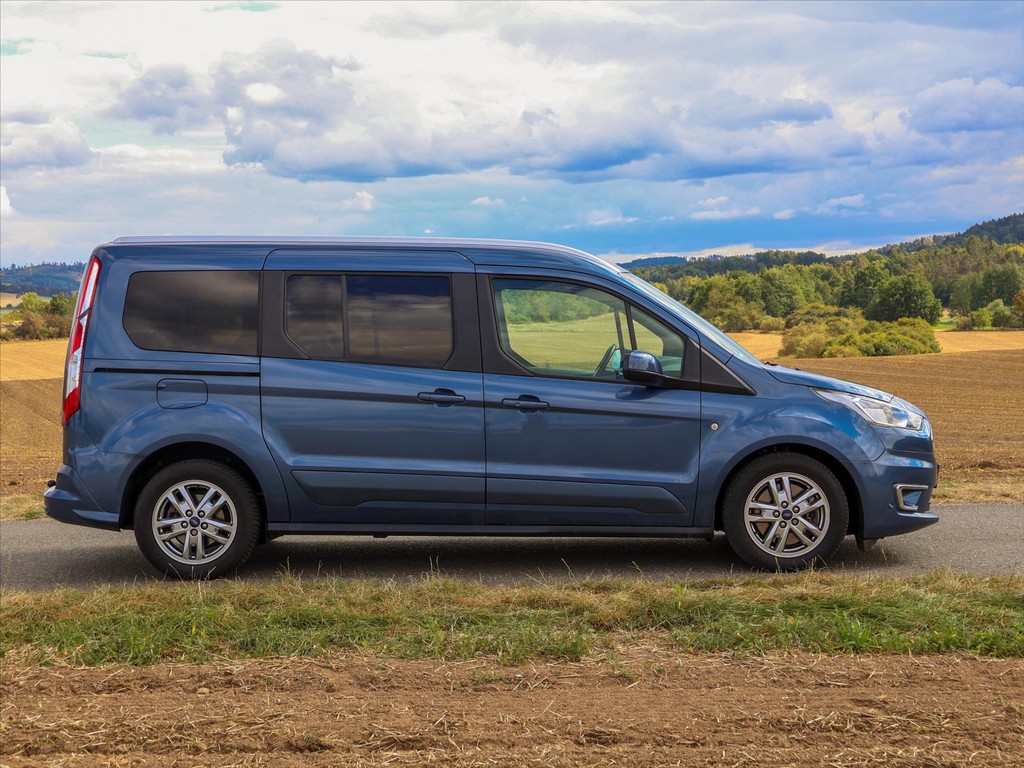 Ford Tourneo Connect 1.5 TDCi Titanium