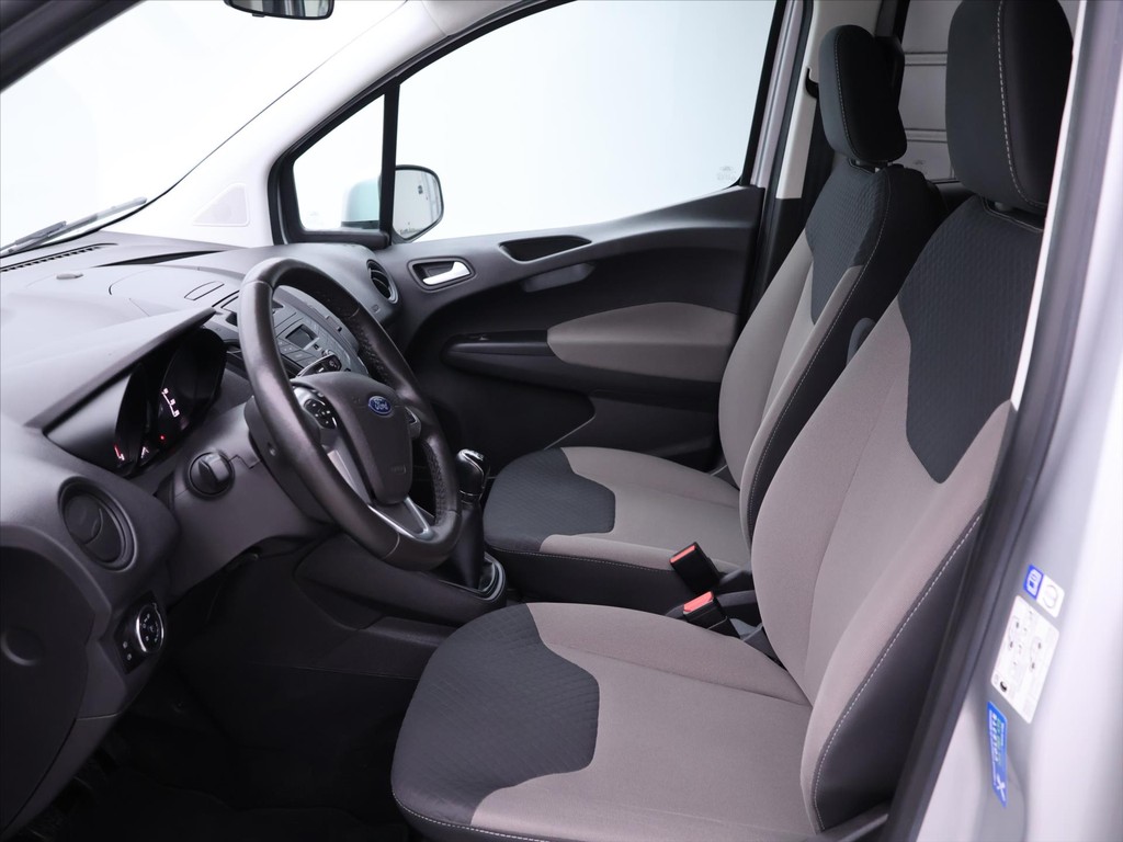 Ford Tourneo Courier 1.0 i