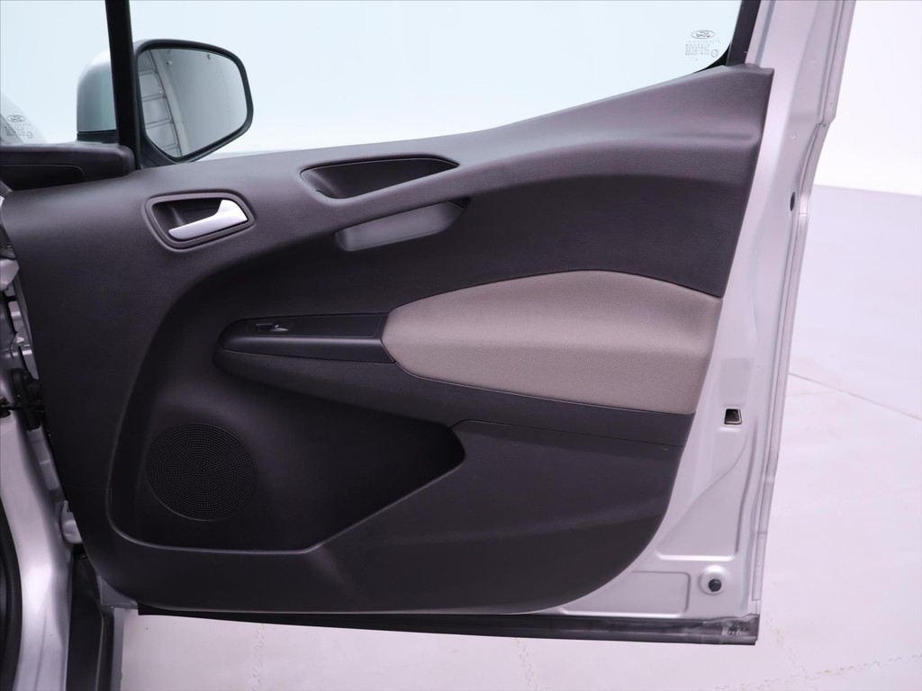 Ford Tourneo Courier 1.0 i