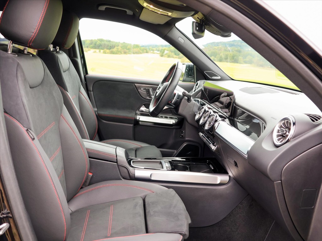 Mercedes GLB 200D 4-Matic AMG Premium