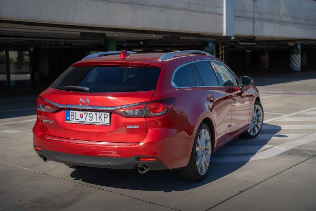 Mazda 6 Wagon 2.2 Skyactiv-D Revolution A/T