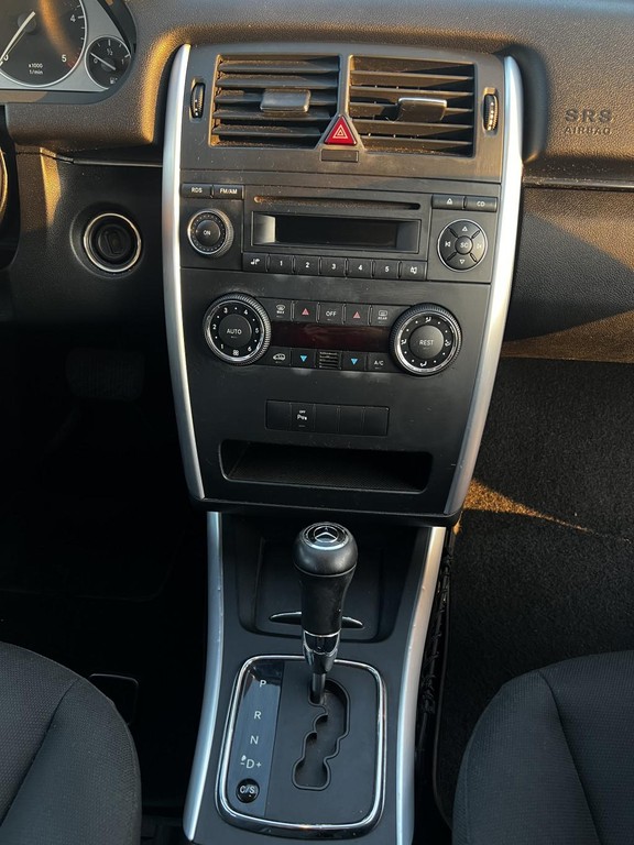 Mercedes B trieda B200 CDI. Mpv 103kw Automat