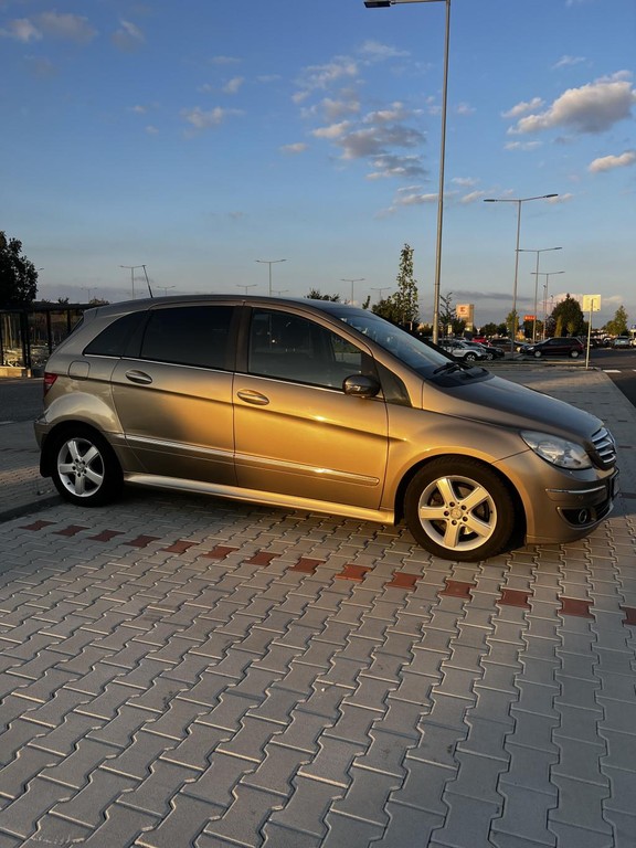 Mercedes B trieda B200 CDI. Mpv 103kw Automat