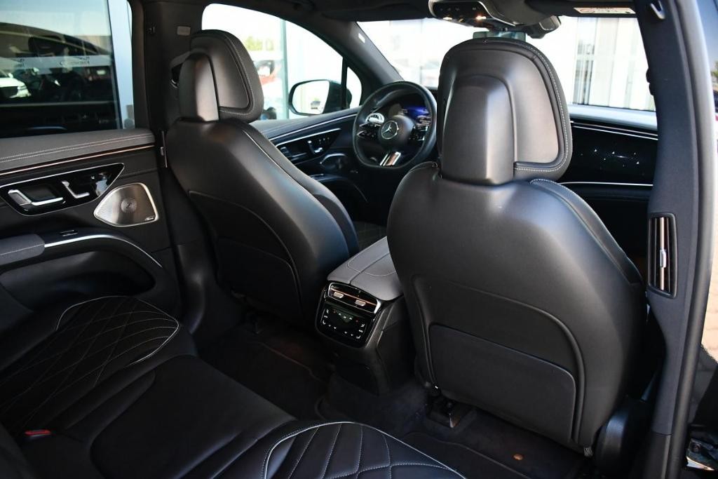 Mercedes EQS SUV SUV 265kw Automat