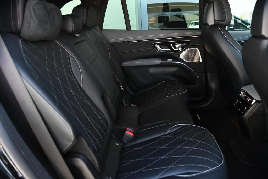 Mercedes EQS SUV SUV 265kw Automat