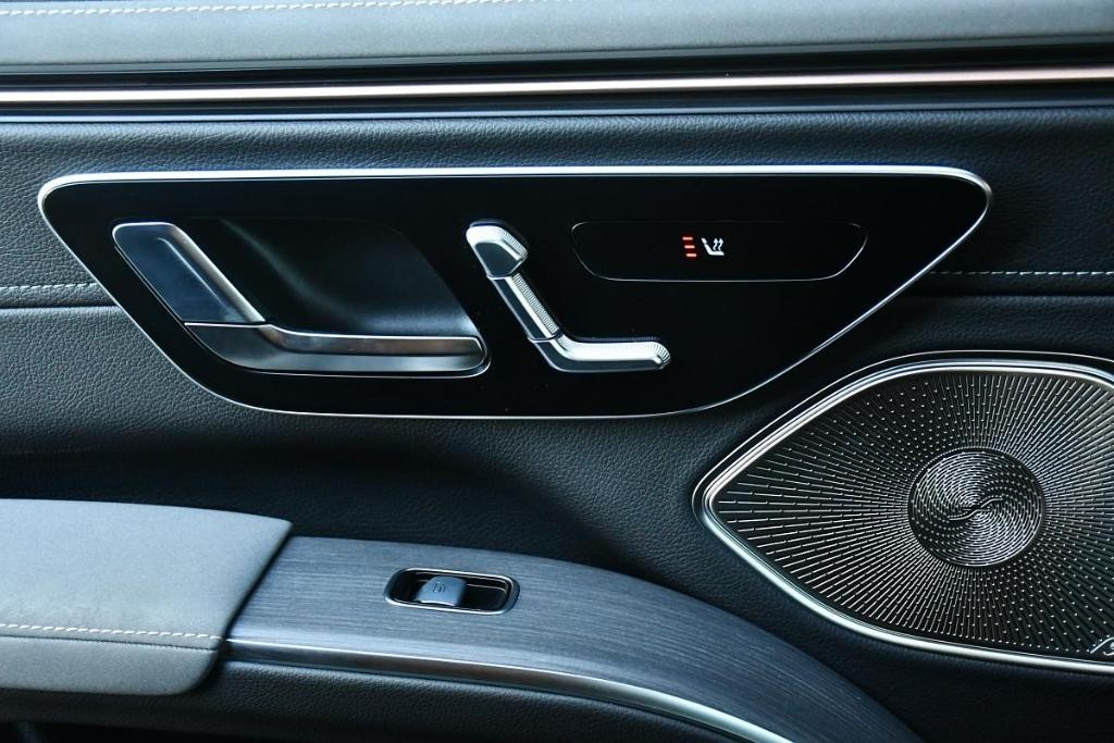 Mercedes EQS SUV SUV 265kw Automat