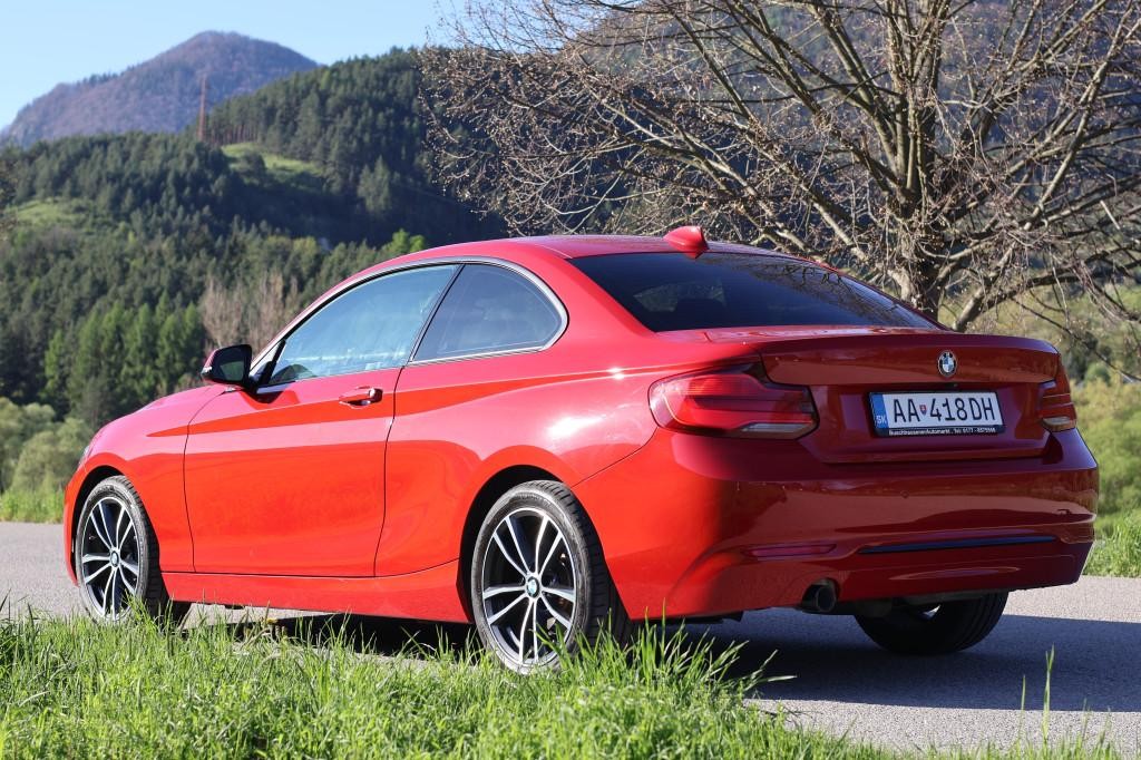 BMW rad 2 Coupé Coupé 218d A/T