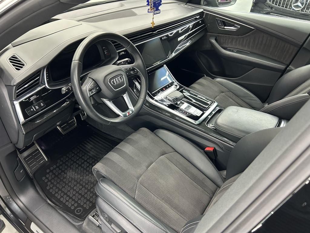 Audi Q8 50 3.0 TDI mHEV quattro tiptronic