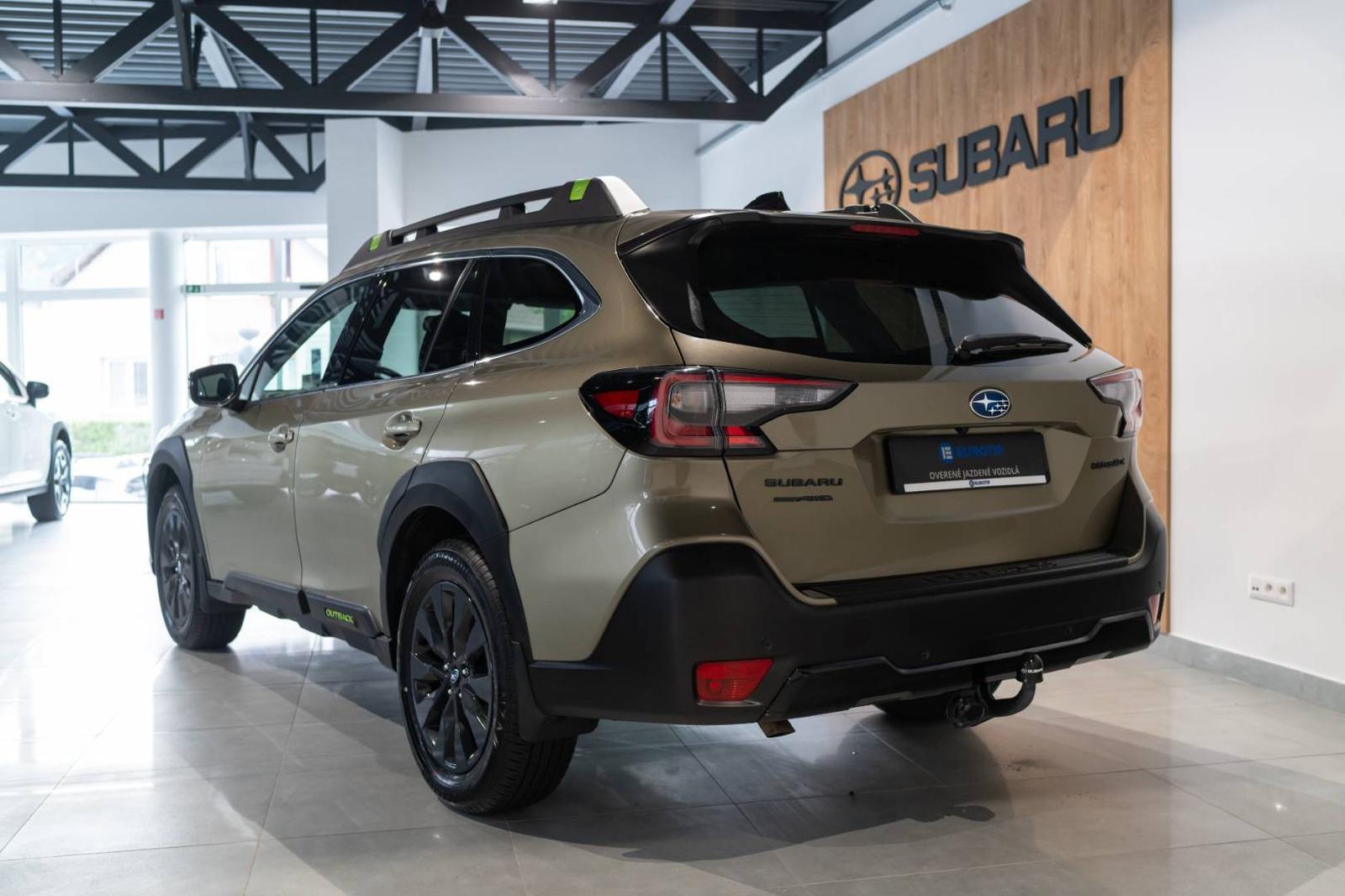 Subaru Outback 2.5i ES Adventure AWD Lineartronic