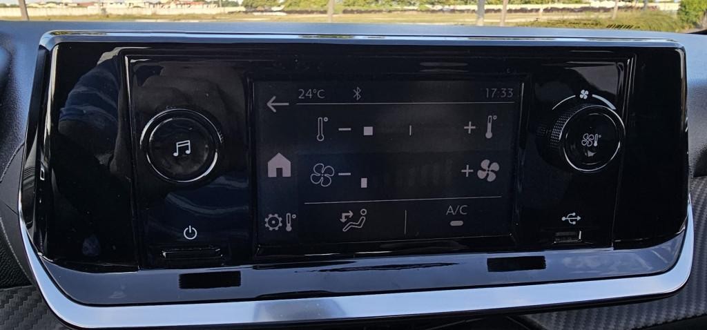Peugeot 208 1.5 BlueHDi Like