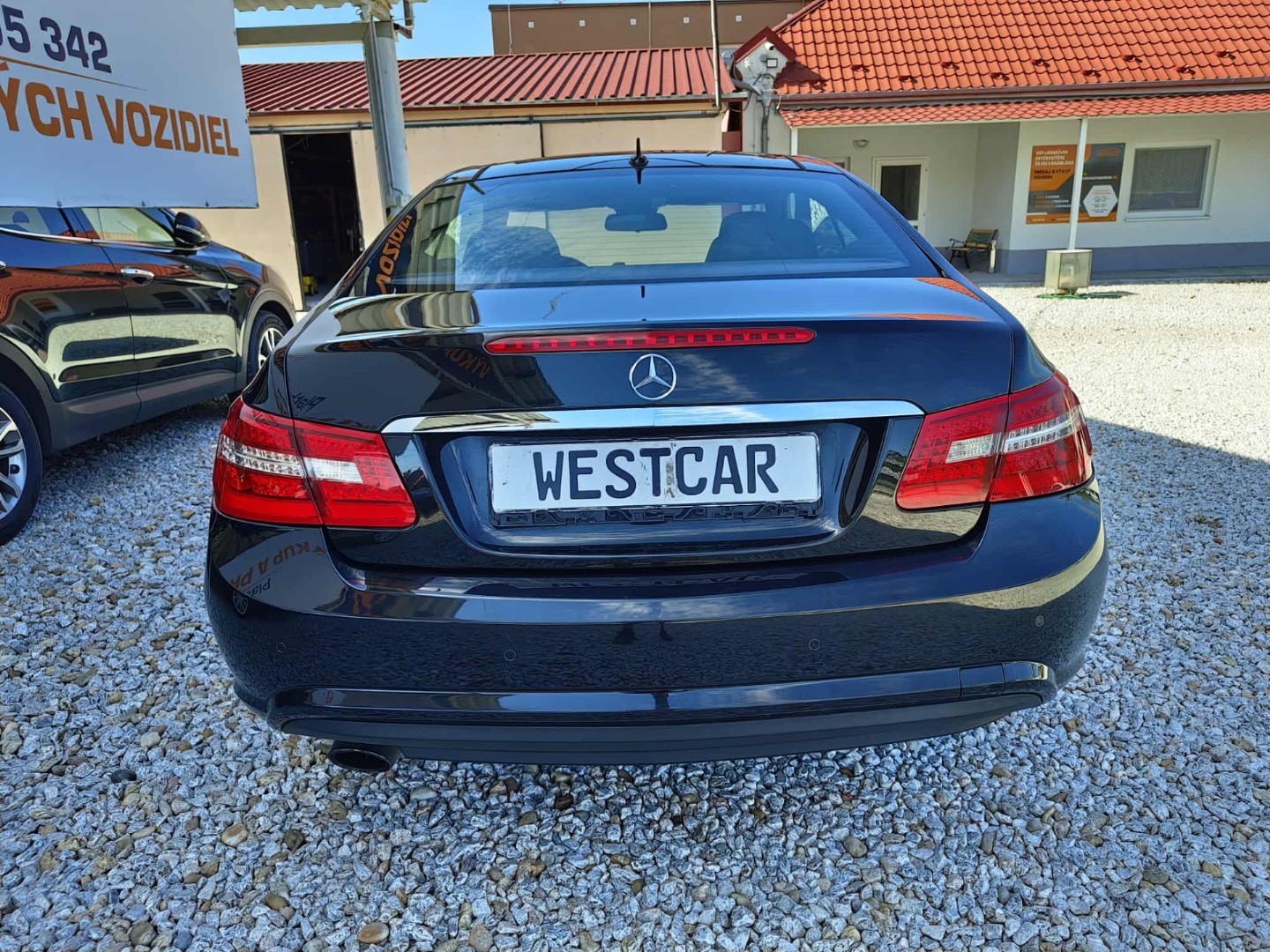 Mercedes-Benz E trieda Kupé 220 CDI BlueEFFICIENCY 7G
