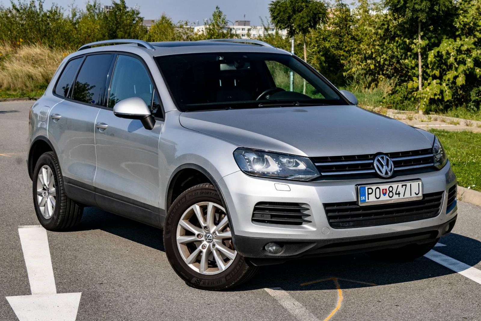 Volkswagen Touareg 3,0 V6 TDI 4Motion 8AT (webasto, panoráma, el.ťažné, koža, kompletná história)