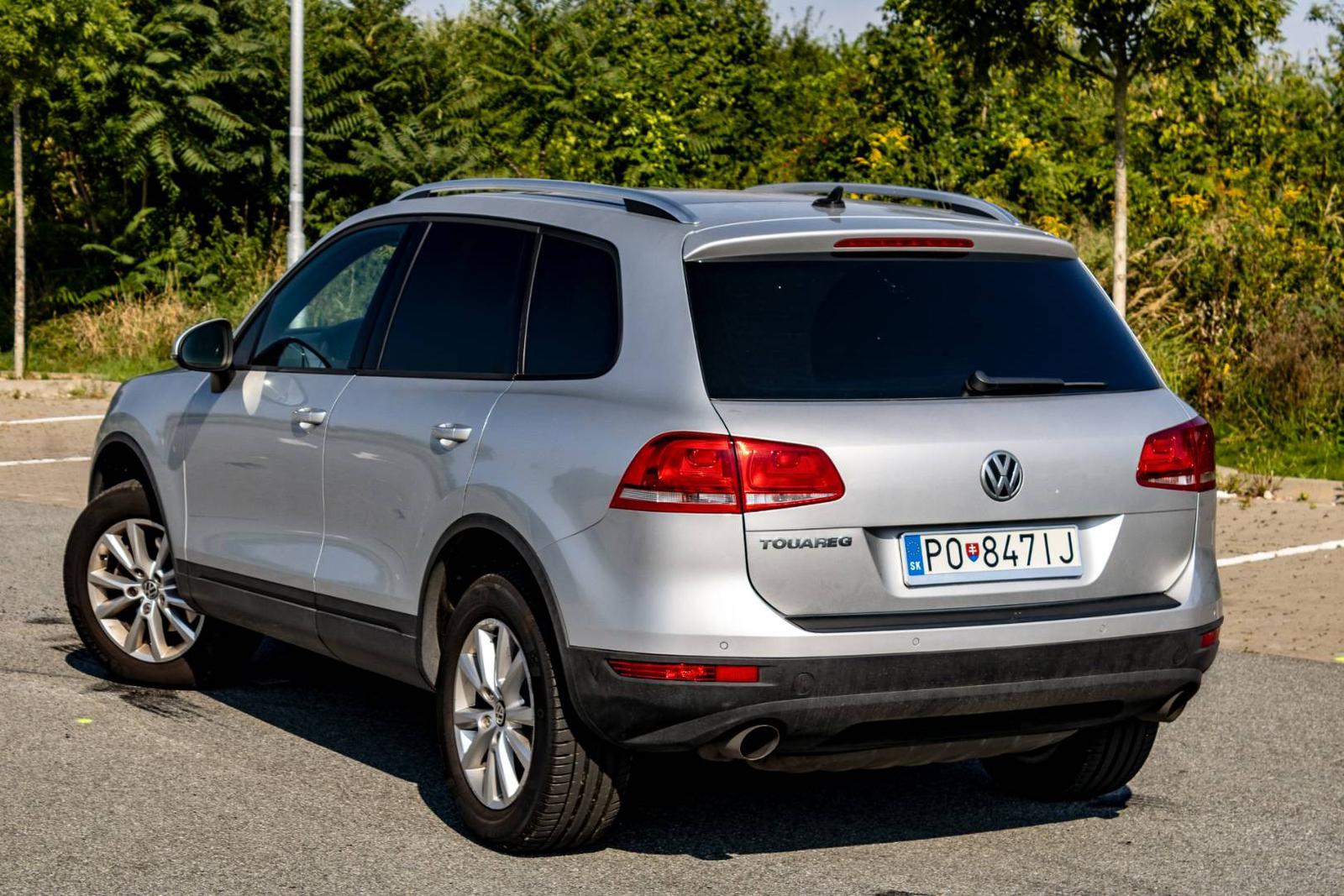 Volkswagen Touareg 3,0 V6 TDI 4Motion 8AT (webasto, panoráma, el.ťažné, koža, kompletná história)