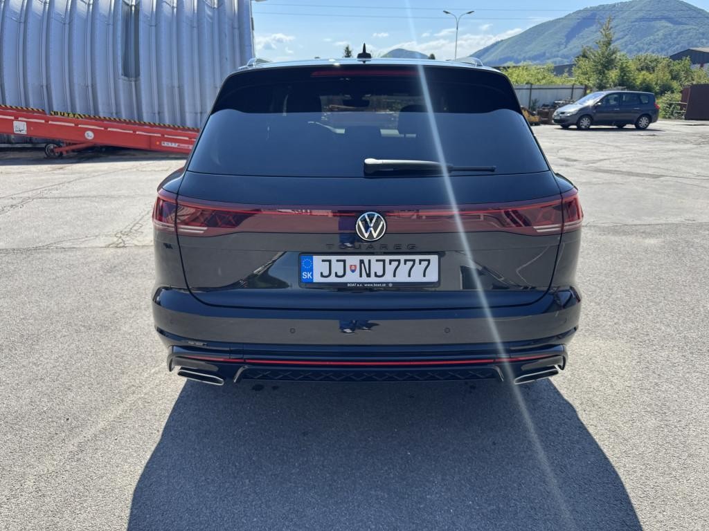 Volkswagen Touareg 3.0 V6 TDI R-Line 4Motion Tiptronic