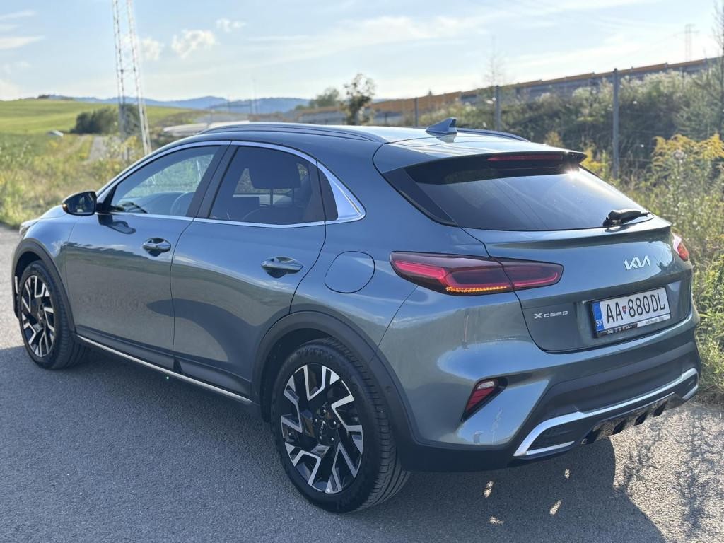 KIA XCeed 1.5 T-GDi Platinum A/T
