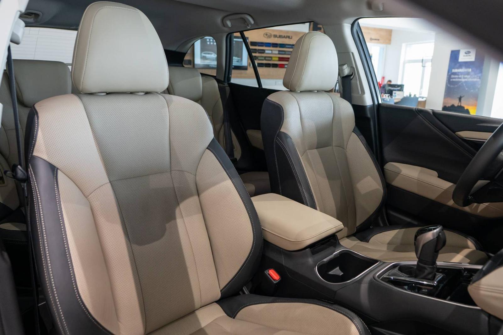 Subaru Outback 2.5i ES Premium AWD Lineartronic