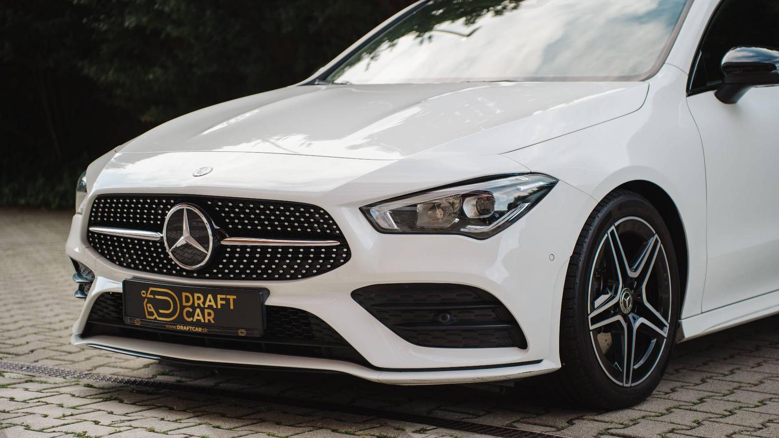 Mercedes-Benz CLA Shooting Brake 200d   AMG Line