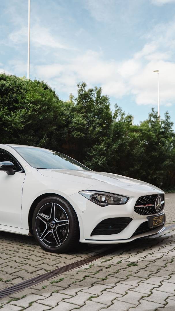 Mercedes-Benz CLA Shooting Brake 200d   AMG Line