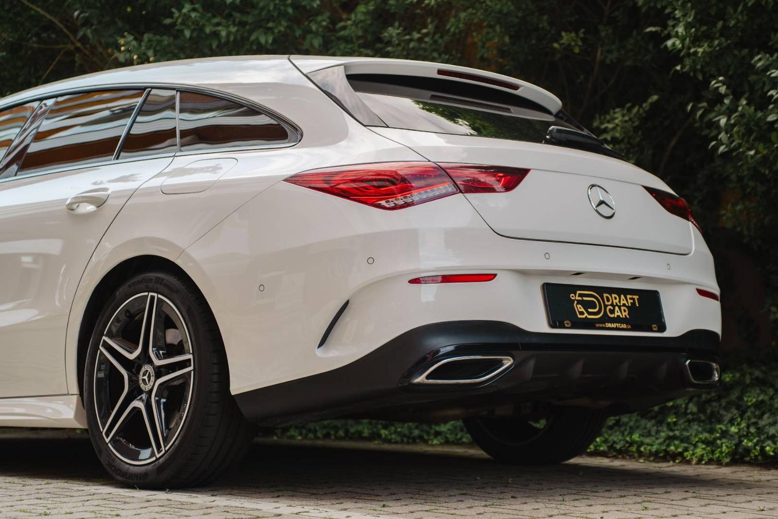 Mercedes-Benz CLA Shooting Brake 200d   AMG Line