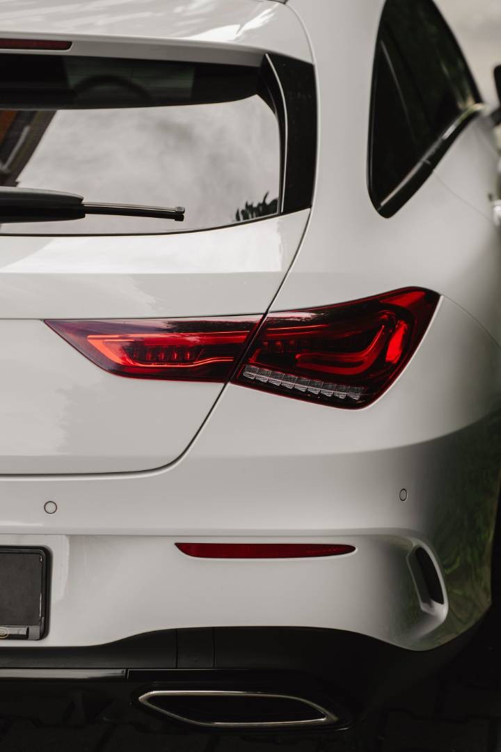 Mercedes-Benz CLA Shooting Brake 200d   AMG Line