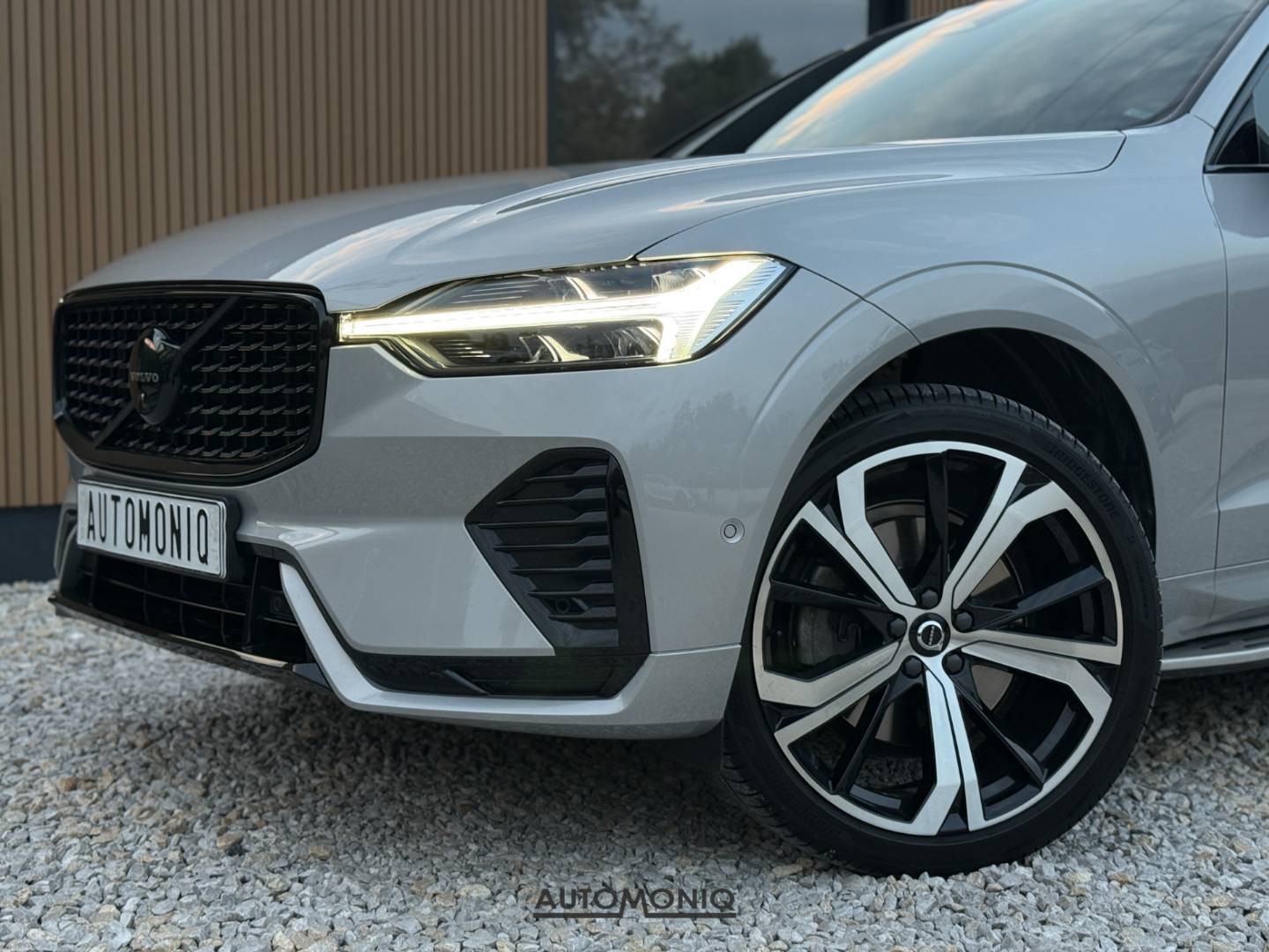 Volvo XC60 R Design AWD Plna vybava, 1.majiteľ, PPF