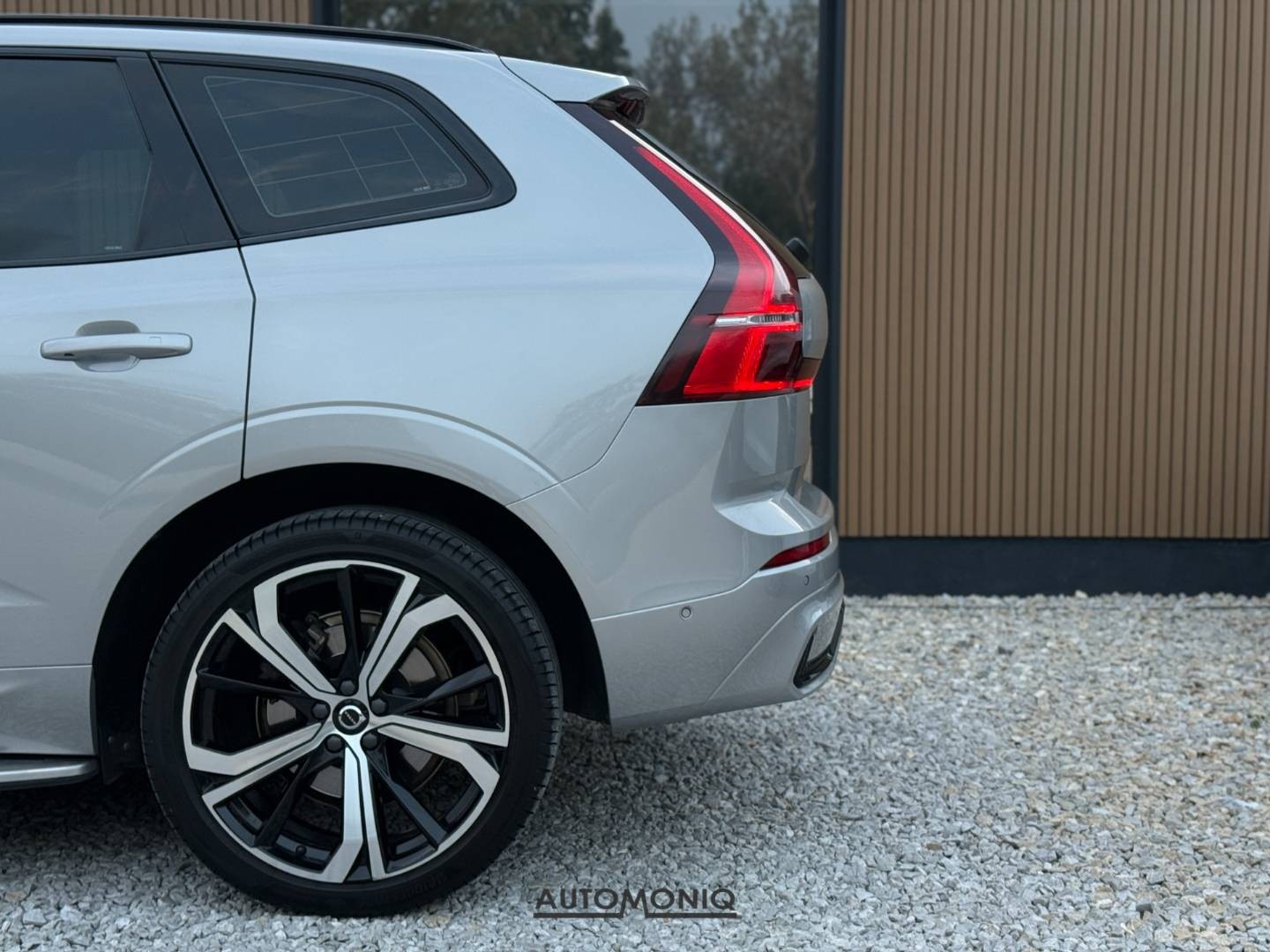Volvo XC60 R Design AWD Plna vybava, 1.majiteľ, PPF