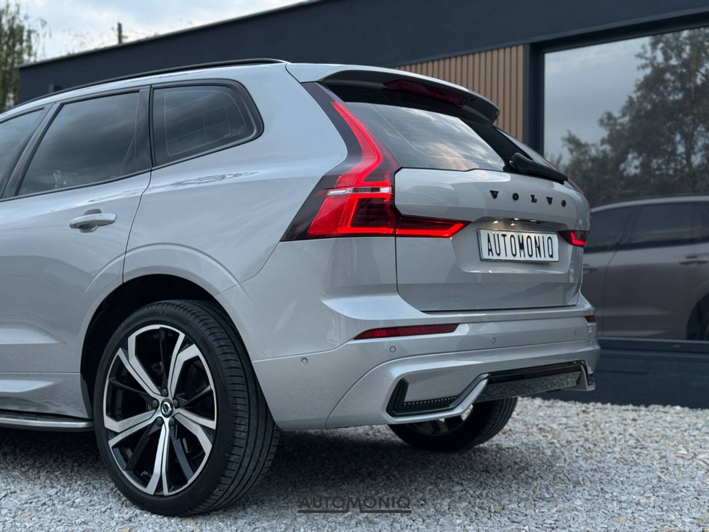 Volvo XC60 R Design AWD Plna vybava, 1.majiteľ, PPF