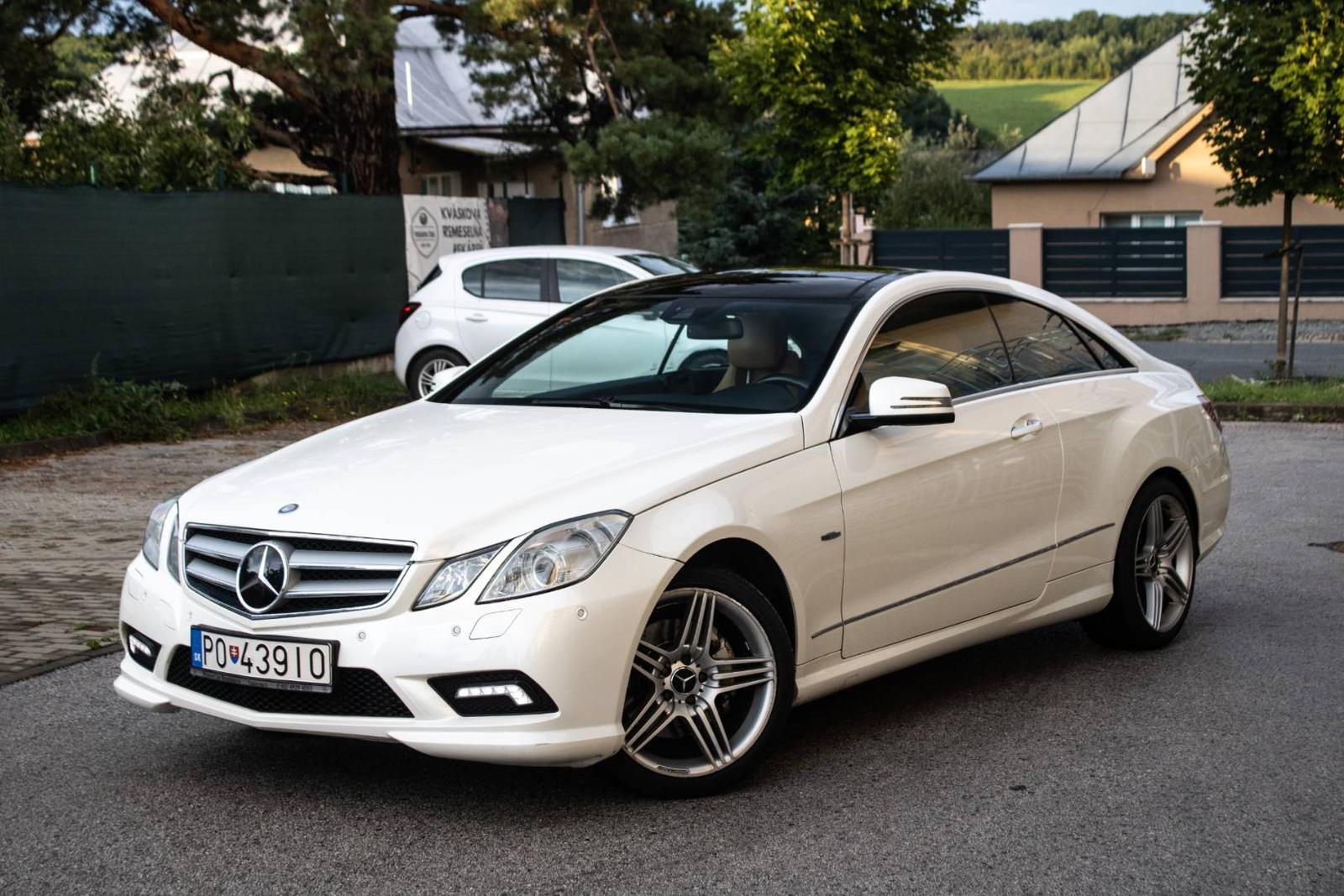 Mercedes-Benz E trieda Kupé 350 CDI Blue