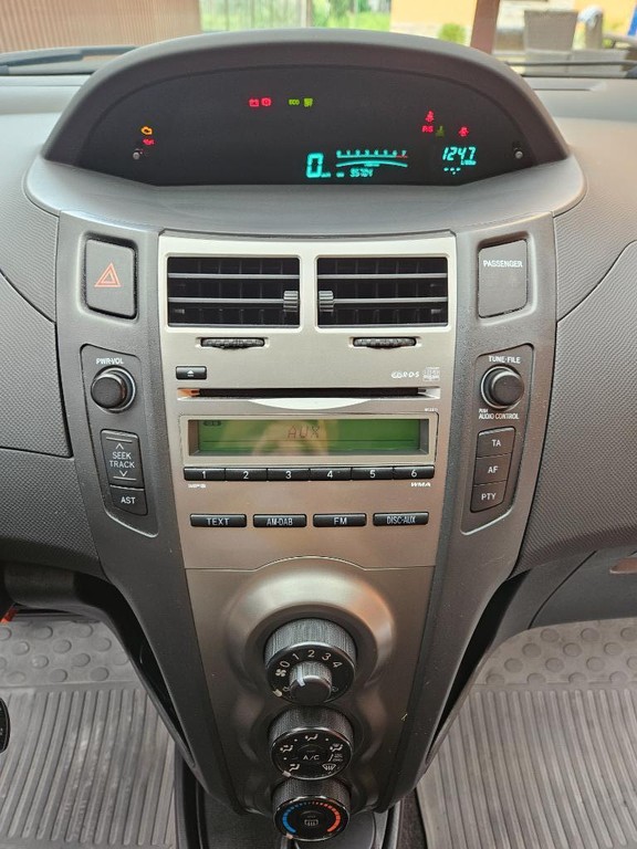 Toyota Yaris 1.33 Dual VVT-i 5D T