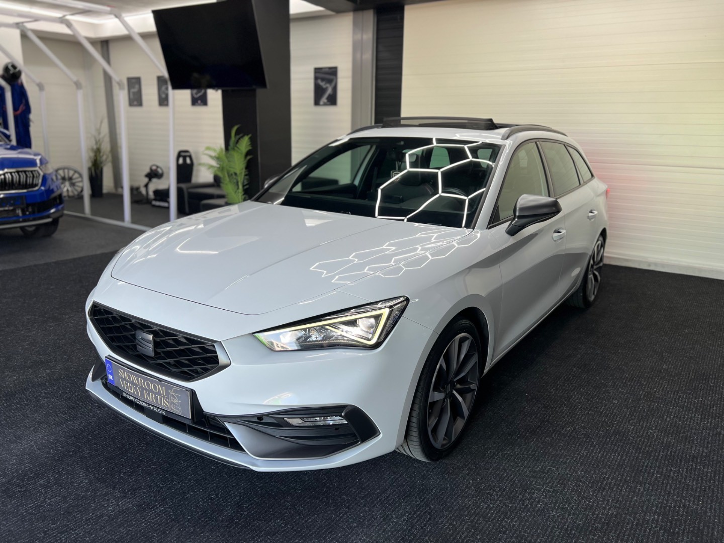 Seat Leon ST Fr 2021 1.5 eTsi 110kw FullLed Panorama 1.majitel
