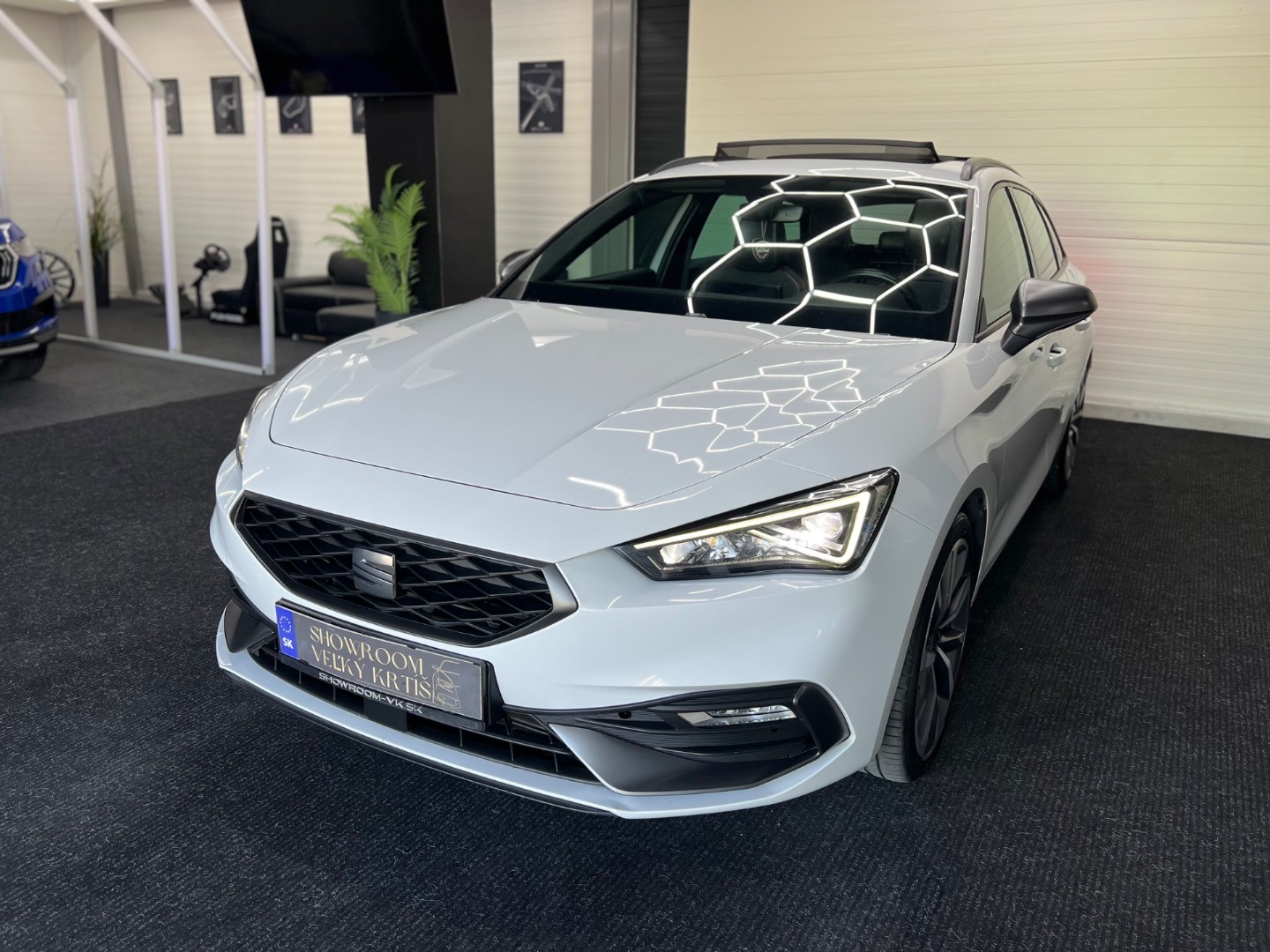 Seat Leon ST Fr 2021 1.5 eTsi 110kw FullLed Panorama 1.majitel