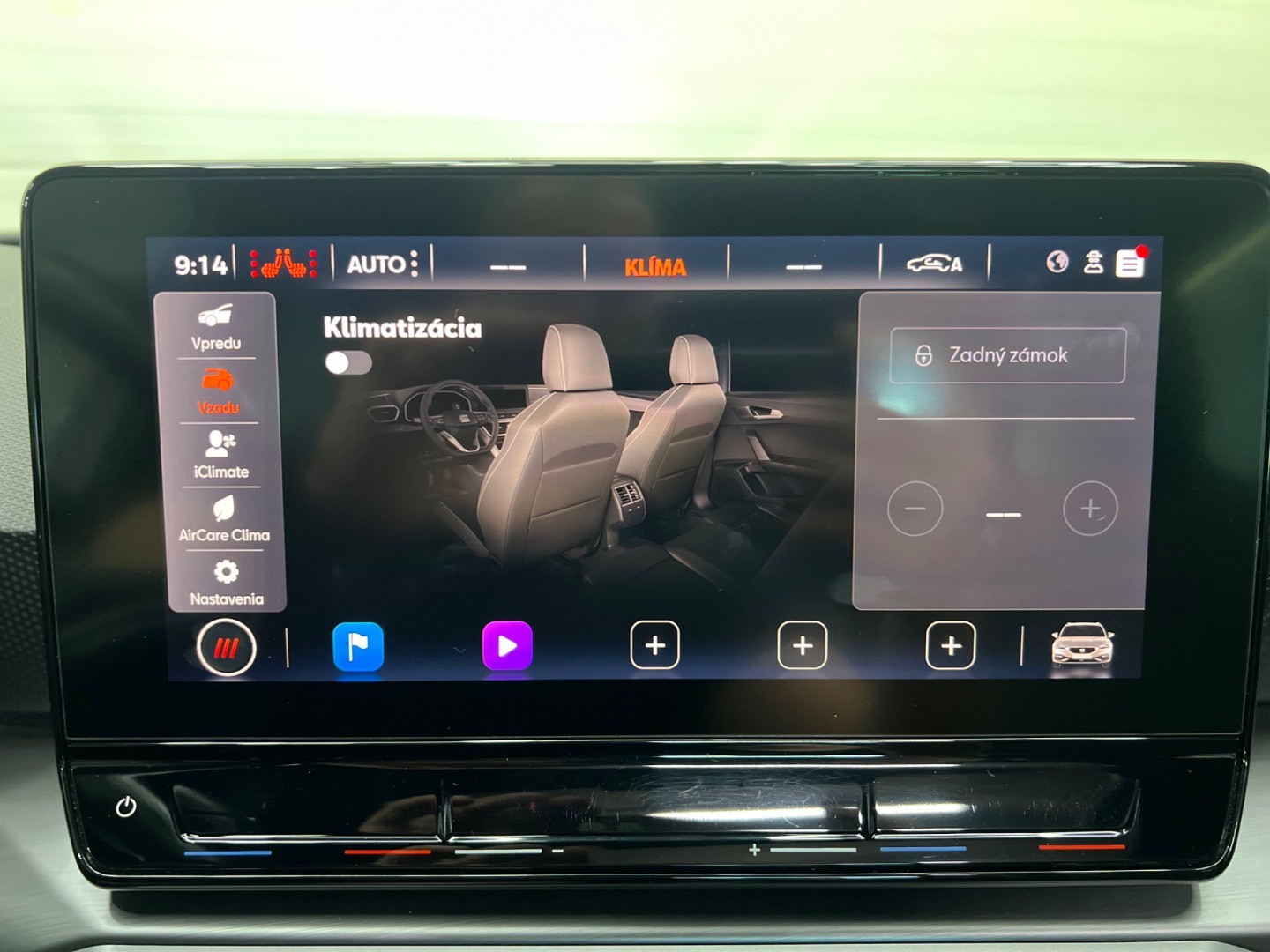 Seat Leon ST Fr 2021 1.5 eTsi 110kw FullLed Panorama 1.majitel