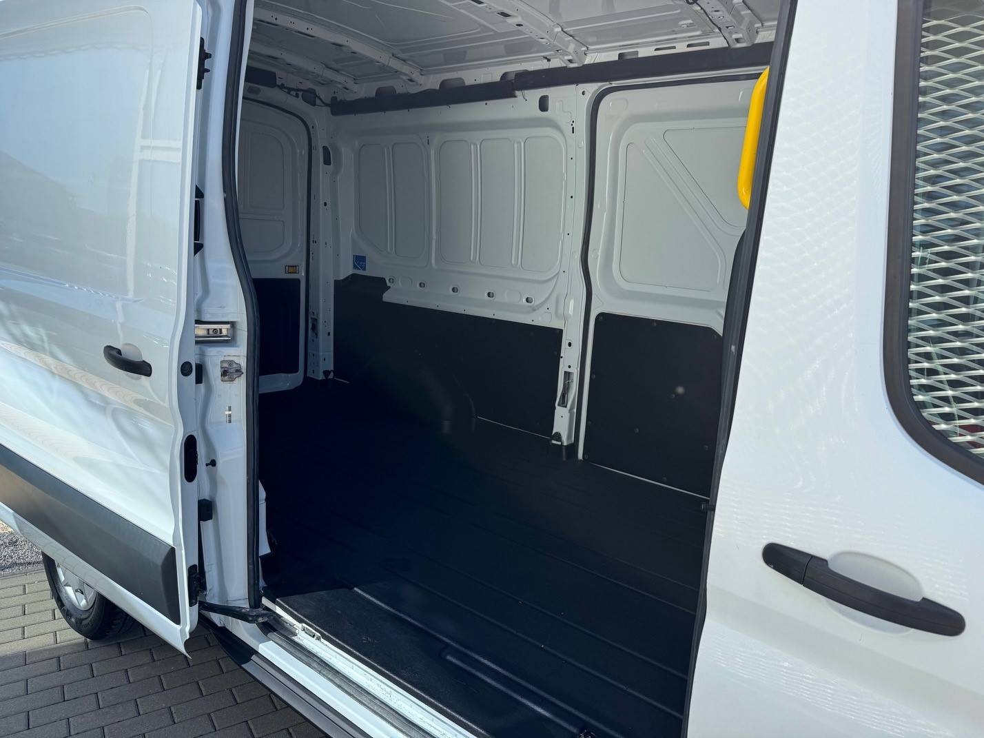 Ford Transit DCiVAN 2.2 TDCi 155 Trend L3H2 T330 FWD