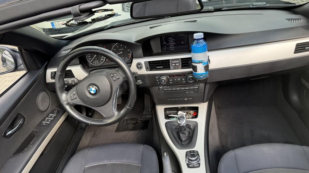 BMW rad 3 Cabrio Cabrio 320 i