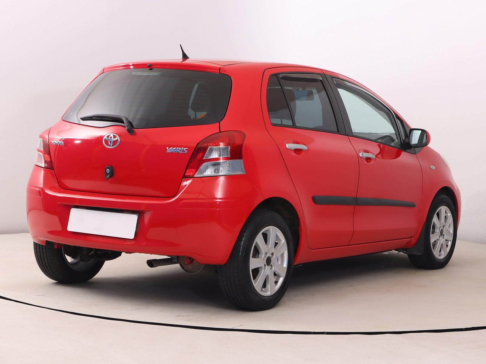 Toyota Yaris 1.33 Dual VVT-i, SR,2.maj, Klíma