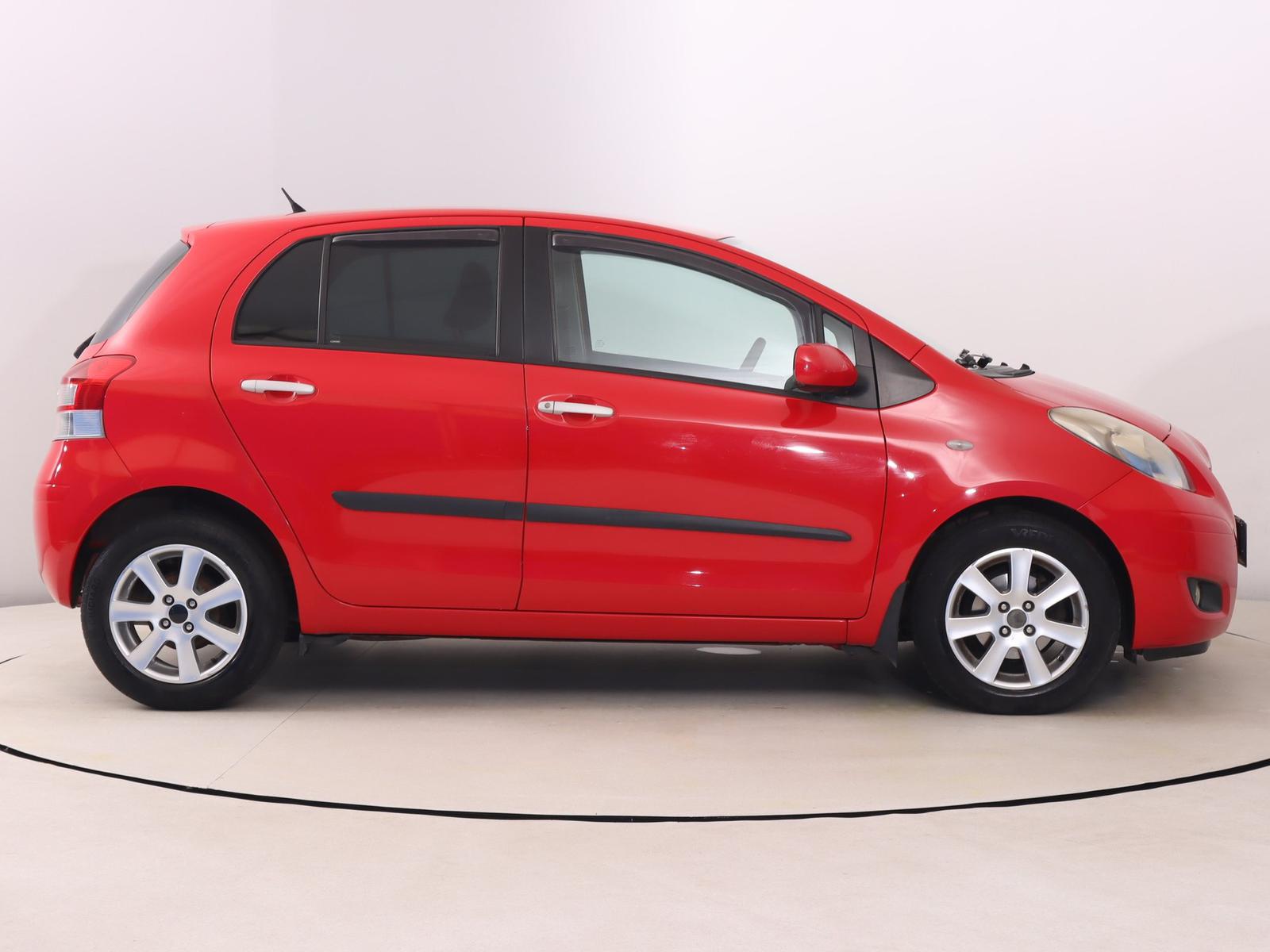 Toyota Yaris 1.33 Dual VVT-i, SR,2.maj, Klíma