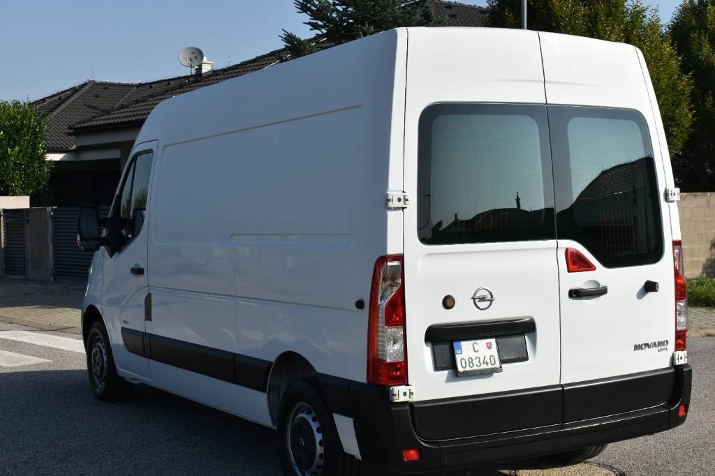 Opel Movano Kombi 2.3 CDTI 125k L2H2 3,5t (EU5)