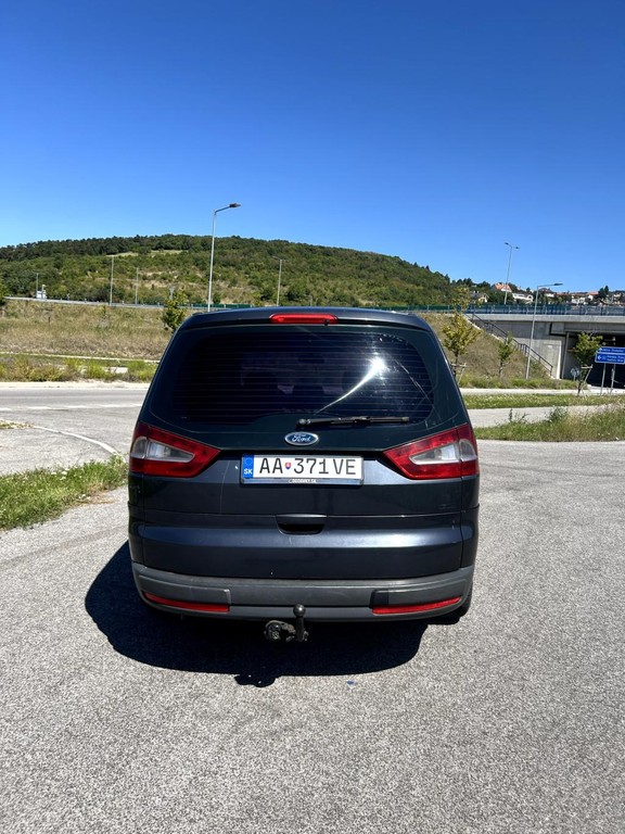 Ford Galaxy 2.0 Tdci po Kompletnom Servise