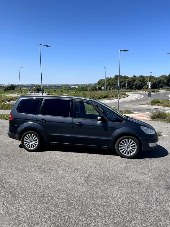 Ford Galaxy 2.0 Tdci po Kompletnom Servise