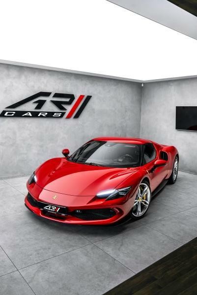 Ferrari 296 GTB Lift, kamera, karbon+LEDs