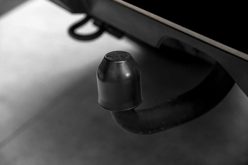 Mercedes-Benz Třídy G Stronger, TV, Nezávislé