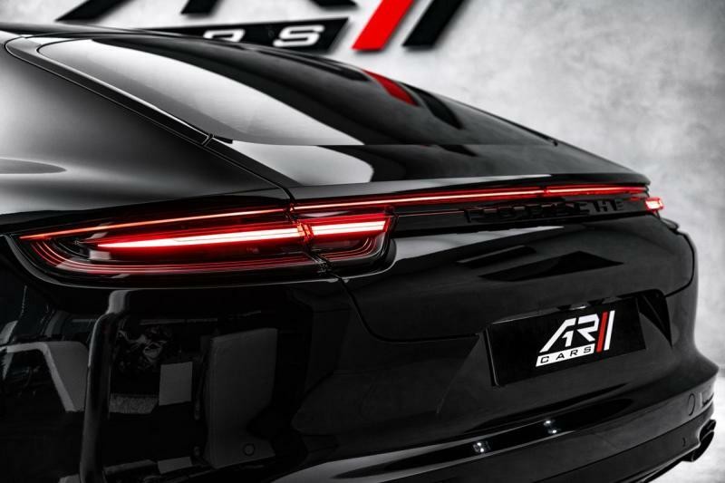 Porsche Panamera 3.0 V6 4 Matrix PDLS+ Pano