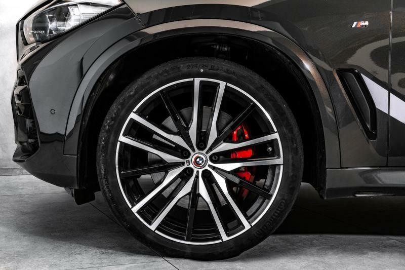 BMW X5 M50i xDrive