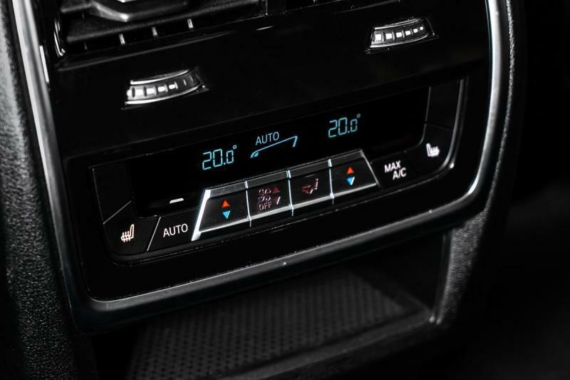 BMW X5 M50i xDrive