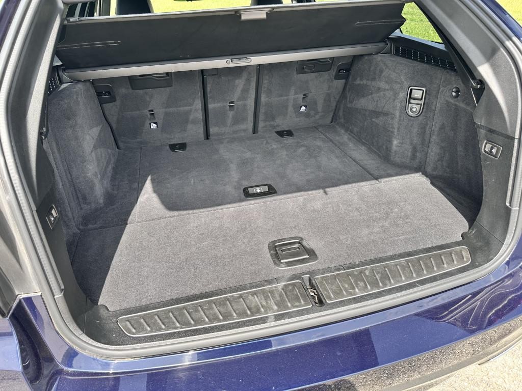 BMW rad 5 Touring 540d mHEV xDrive M-Sport